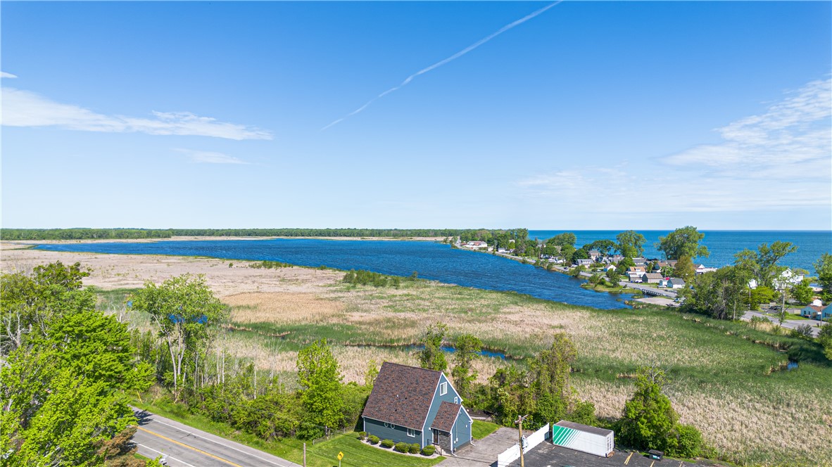1385 Island Cottage Road Greece, NY 14612 - Photo 2 of 32