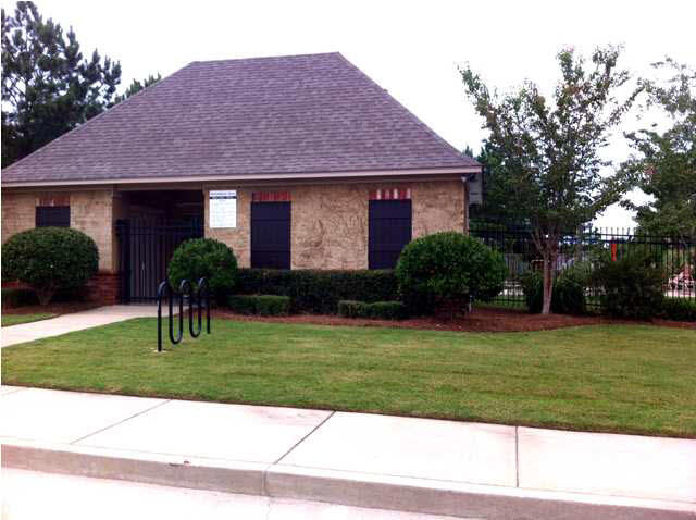 1938 East Ridge Circle Madison, MS 39110 - Photo 4 of 5 Poolhouse