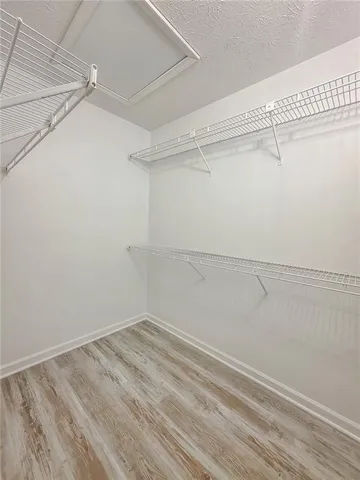 $320,000 | 2214 Lake Pointe Circle, Roswell, GA 30075