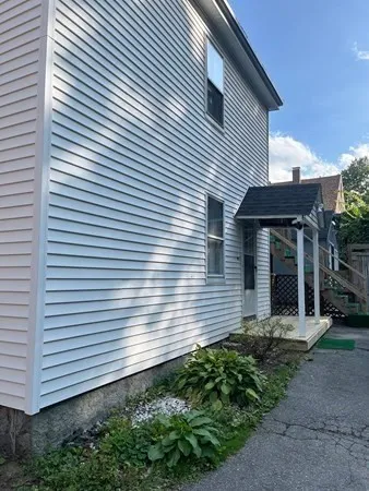 $1,700 | 815-819 River Street, Unit 815, Fitchburg, MA 01420