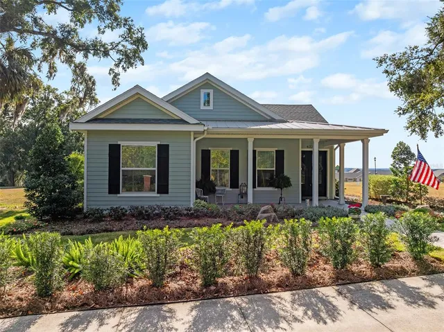 $759,500 | 622 West 11th Avenue, Mount Dora, FL 32757