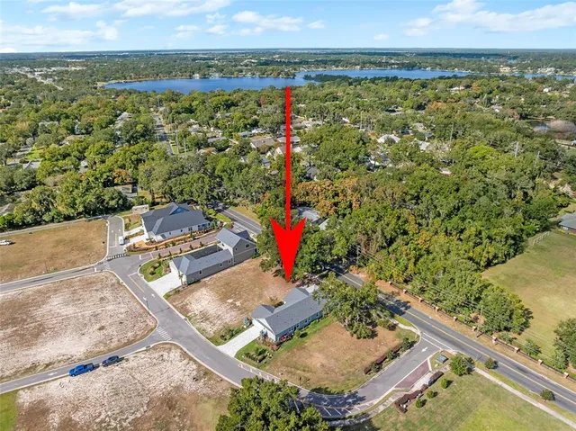 $759,500 | 622 West 11th Avenue, Mount Dora, FL 32757