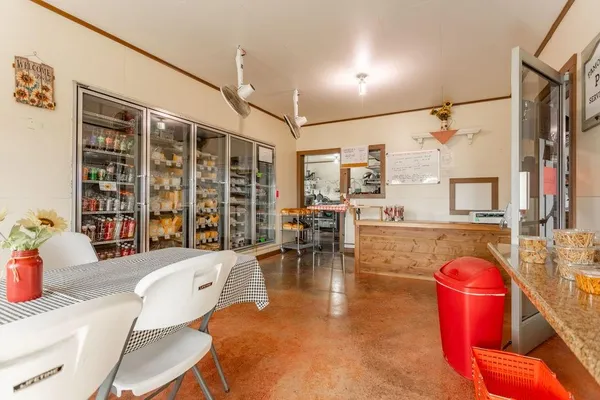 $399,900 | 2 Northwest 1st Lane, Lamar, MO 64759