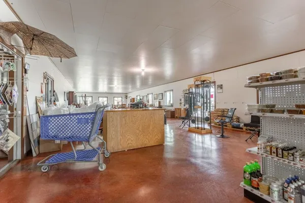 $399,900 | 2 Northwest 1st Lane, Lamar, MO 64759