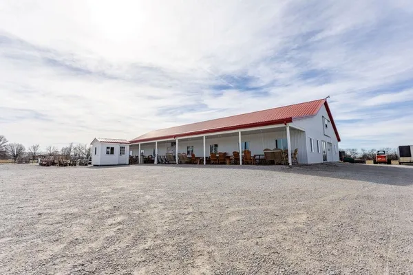 $399,900 | 2 Northwest 1st Lane, Lamar, MO 64759