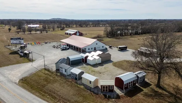 $399,900 | 2 Northwest 1st Lane, Lamar, MO 64759