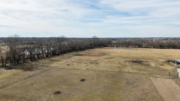 $399,900 | 2 Northwest 1st Lane, Lamar, MO 64759