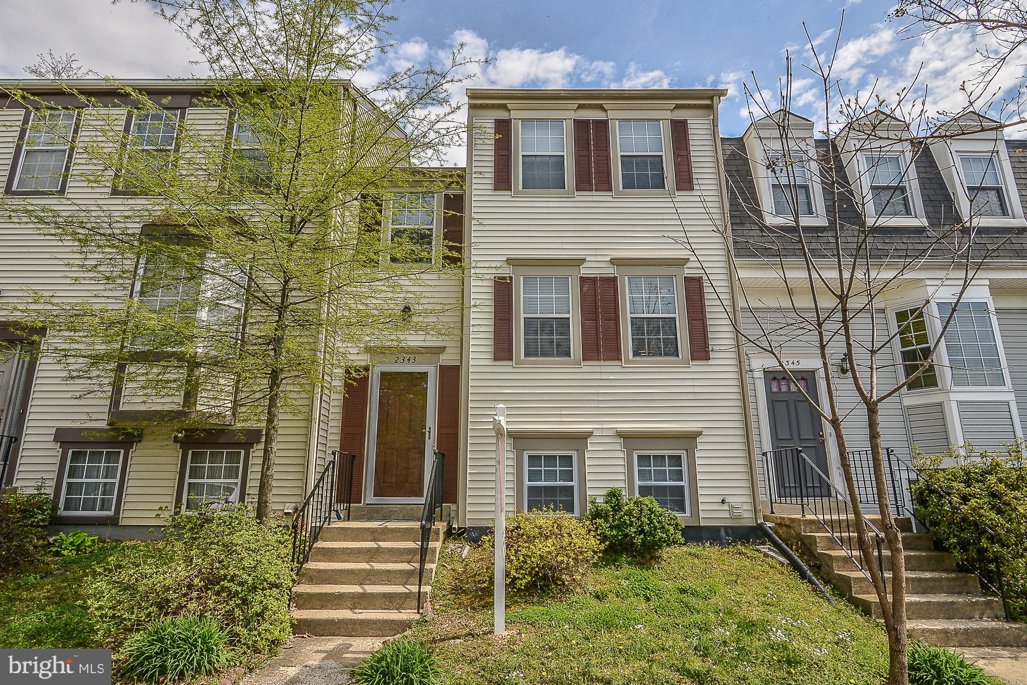 Perfect location in Reston