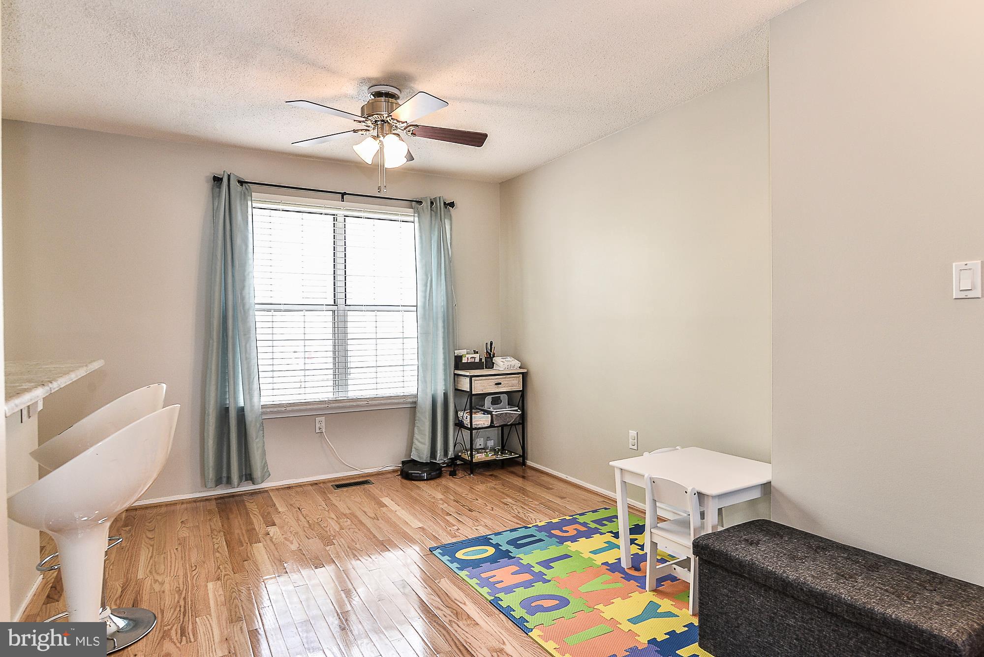 2343 Hunters Square Court Reston, VA 20191 - Photo 8 of 25