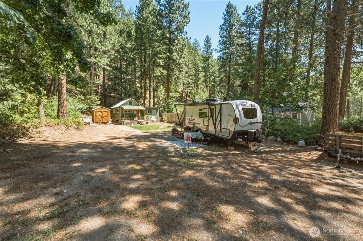 17964 Entiat River Road Entiat, WA 98822 - Photo 20 of 27
