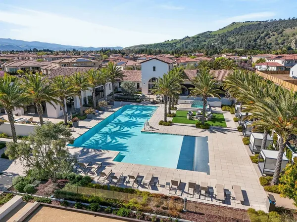 $2,888,888 | 18675 Corte Paterna, Morgan Hill, CA 95037