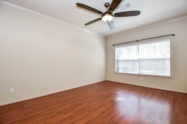 $2,350 | 5215 Brinkman Court, Houston, TX 77091