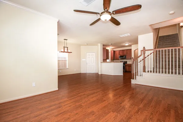 $2,350 | 5215 Brinkman Court, Houston, TX 77091