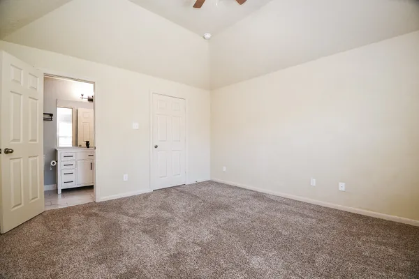 $2,350 | 5215 Brinkman Court, Houston, TX 77091