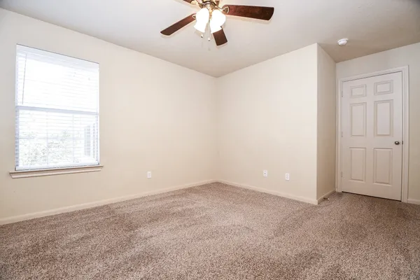 $2,350 | 5215 Brinkman Court, Houston, TX 77091