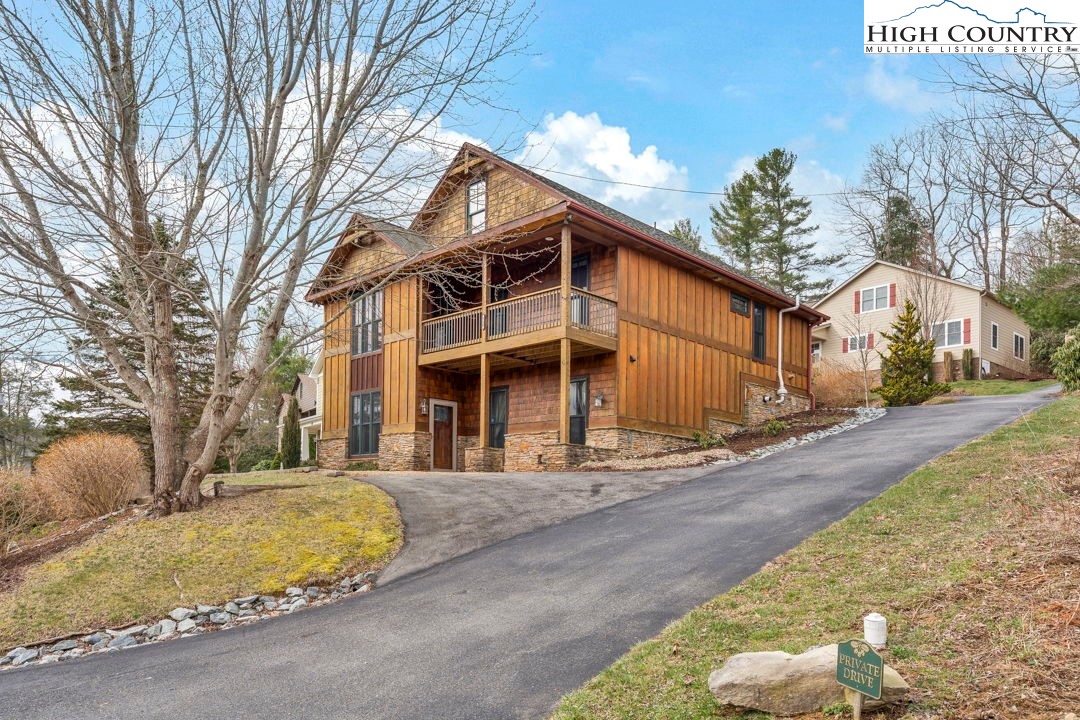 510 Ransom Street Blowing Rock, NC 28605 - Photo 3 of 45
