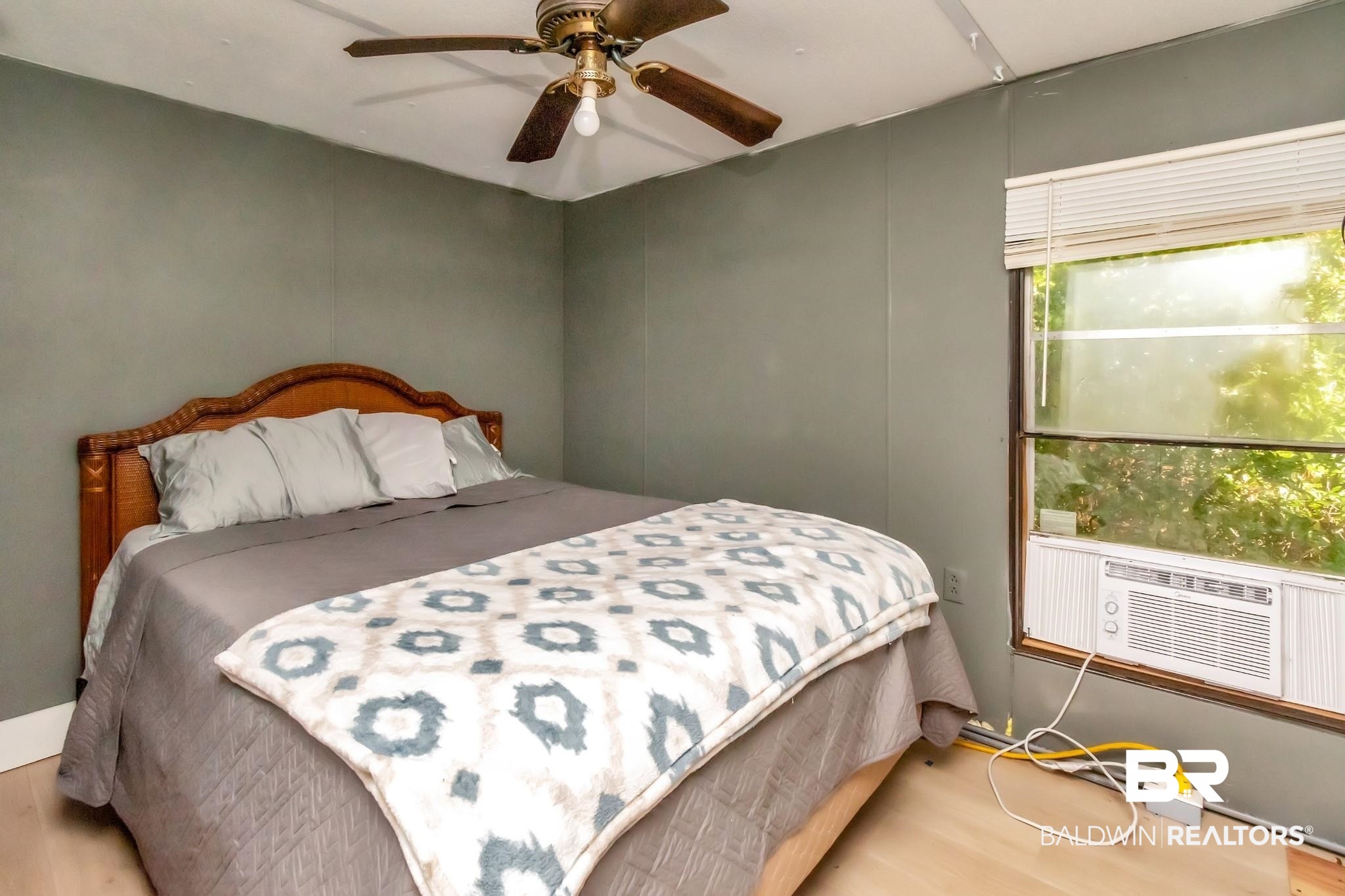 2284 Ridge Road East Gulf Shores, AL 36542 - Photo 10 of 15 Bedroom 2