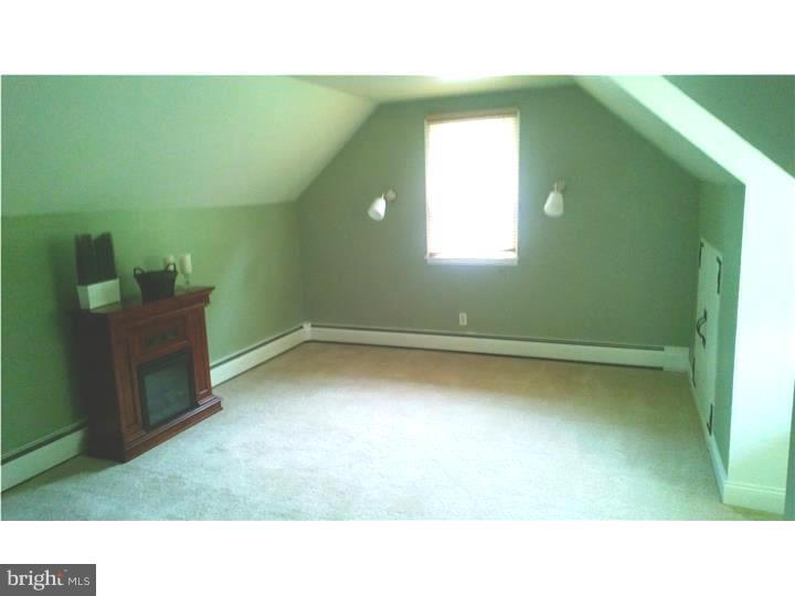 410 Tanner Road Hatboro, PA 19040 - Photo 10 of 23 Bedroom - Main