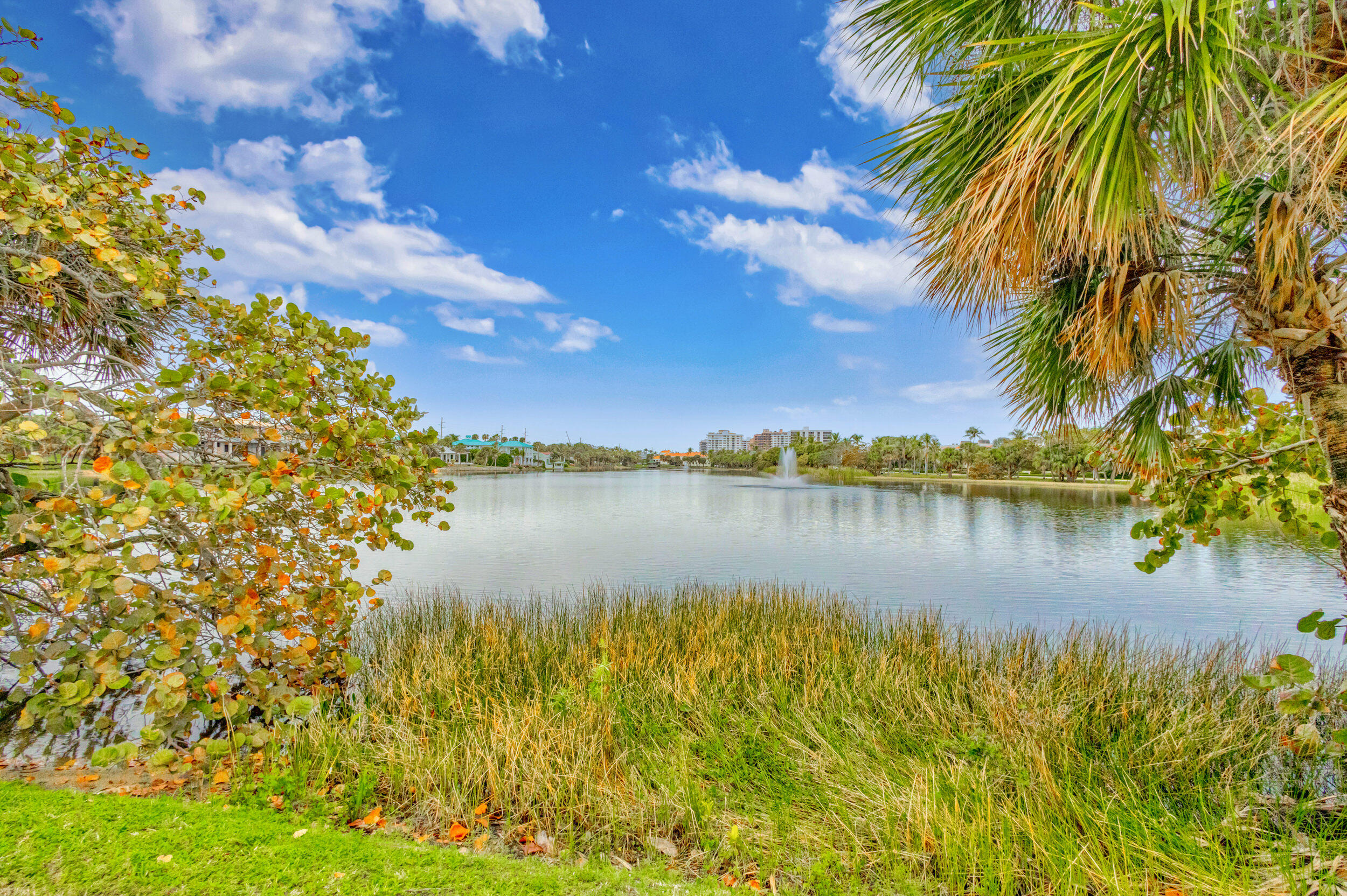 20 Celestial Way, Unit 211 Juno Beach, FL 33408 - Photo 15 of 61 15_5d1a3623js