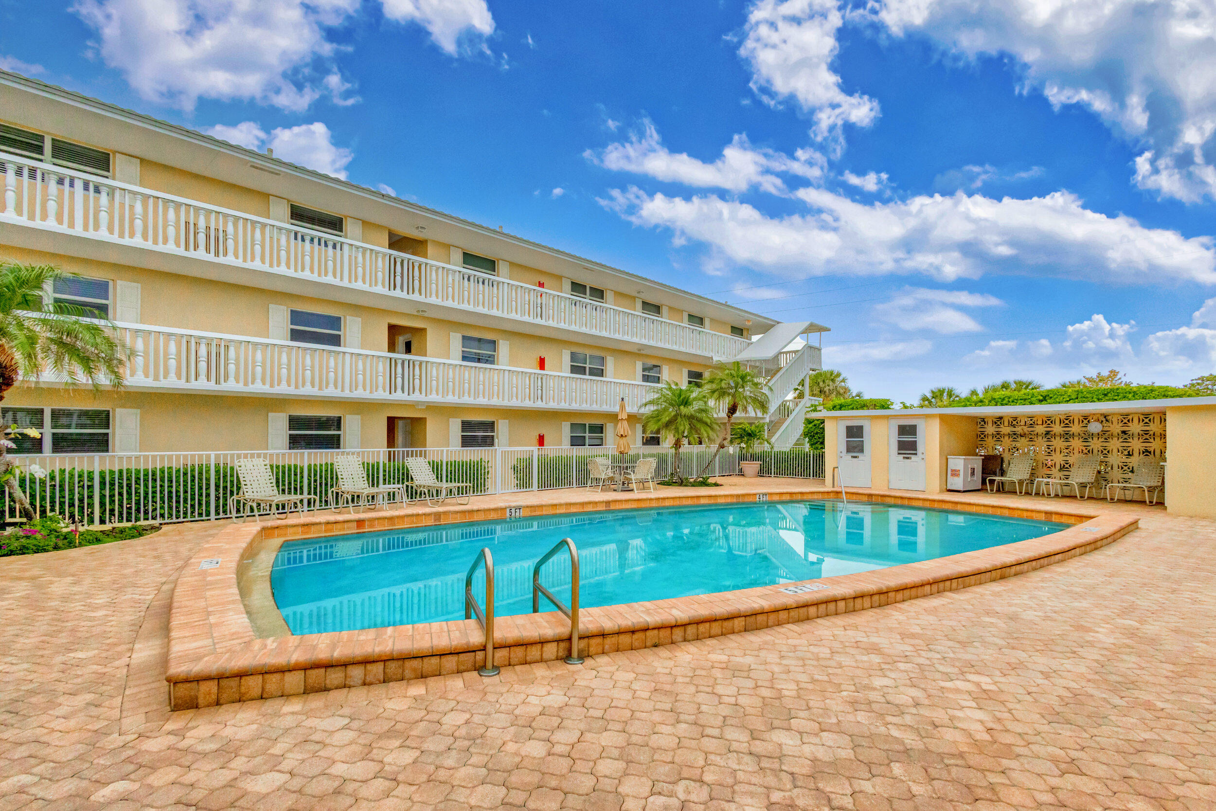 20 Celestial Way, Unit 211 Juno Beach, FL 33408 - Photo 19 of 61 19_5d1a3613js