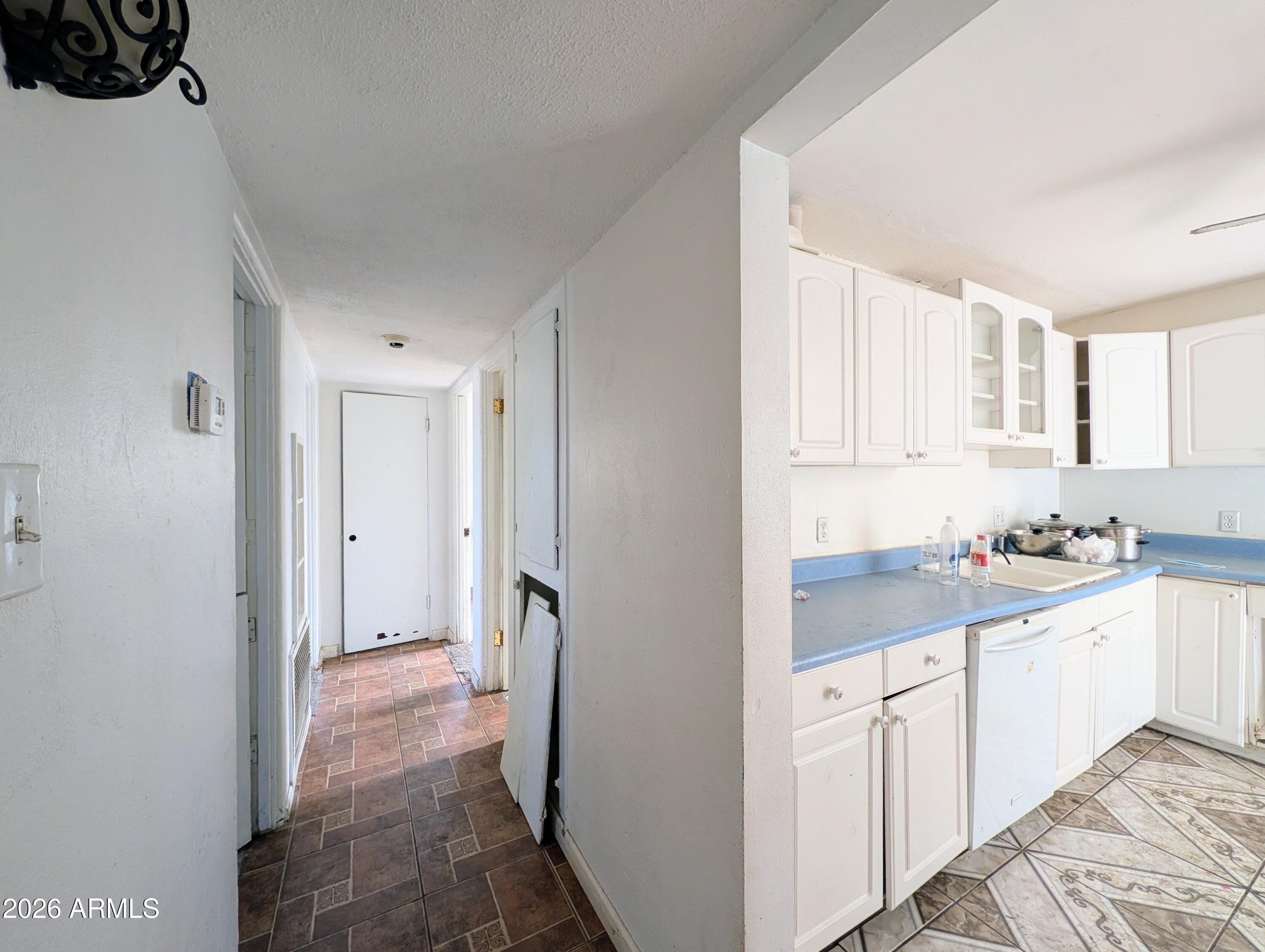 3305 West Bethany Home Road Phoenix, AZ 85017 - Photo 15 of 48 3305 W BETHANY HOME RD