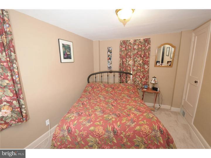 509 Kingston Road Oreland, PA 19075 - Photo 11 of 16