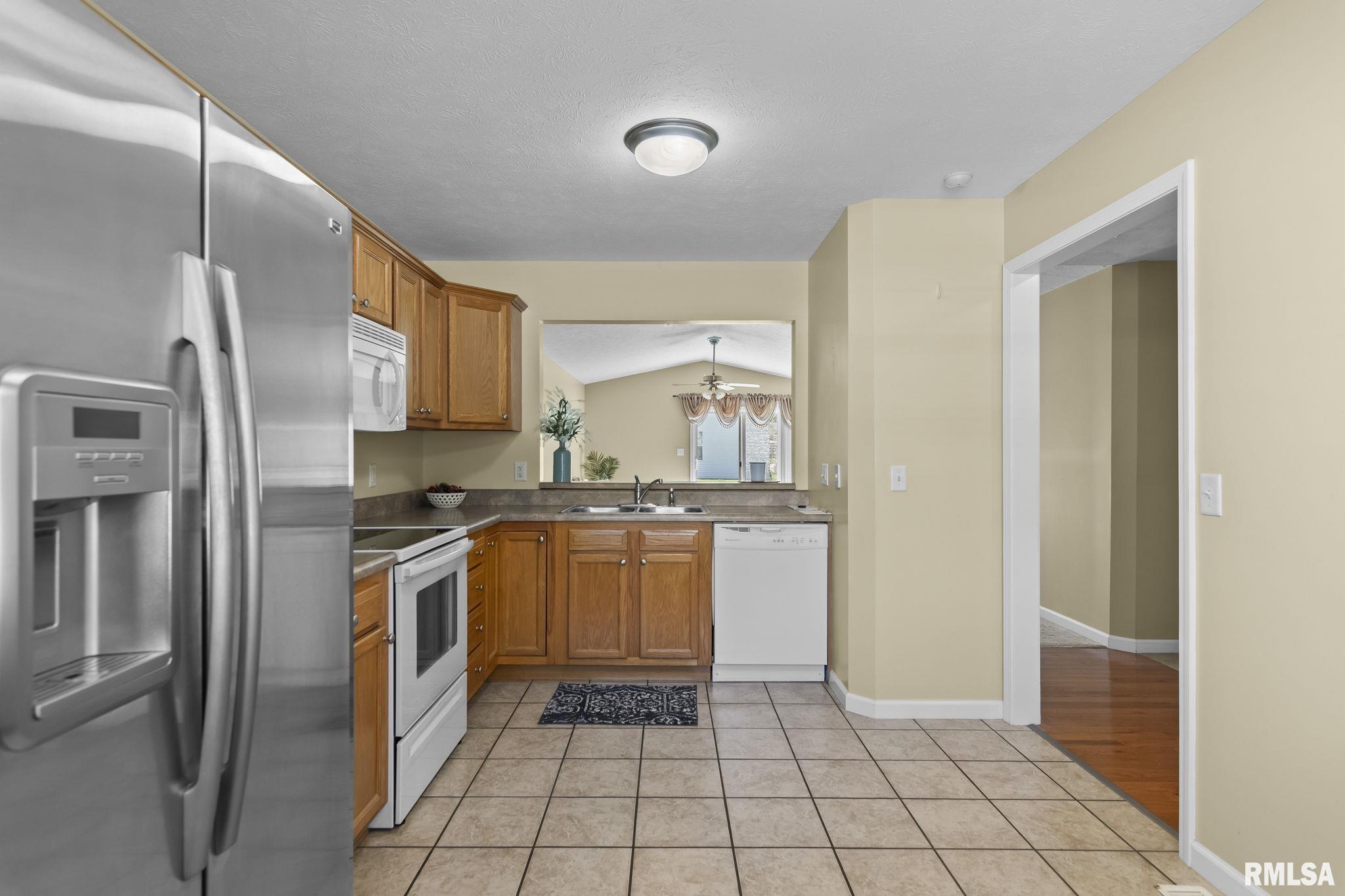 2908 Ocala Lane Springfield, IL 62707 - Photo 15 of 32