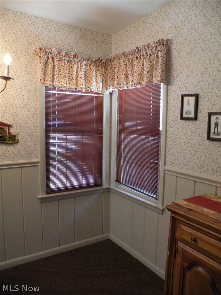 403 Rutland Street Akron, OH 44305 - Photo 5 of 26 Windows to look out while at the kitchen table.