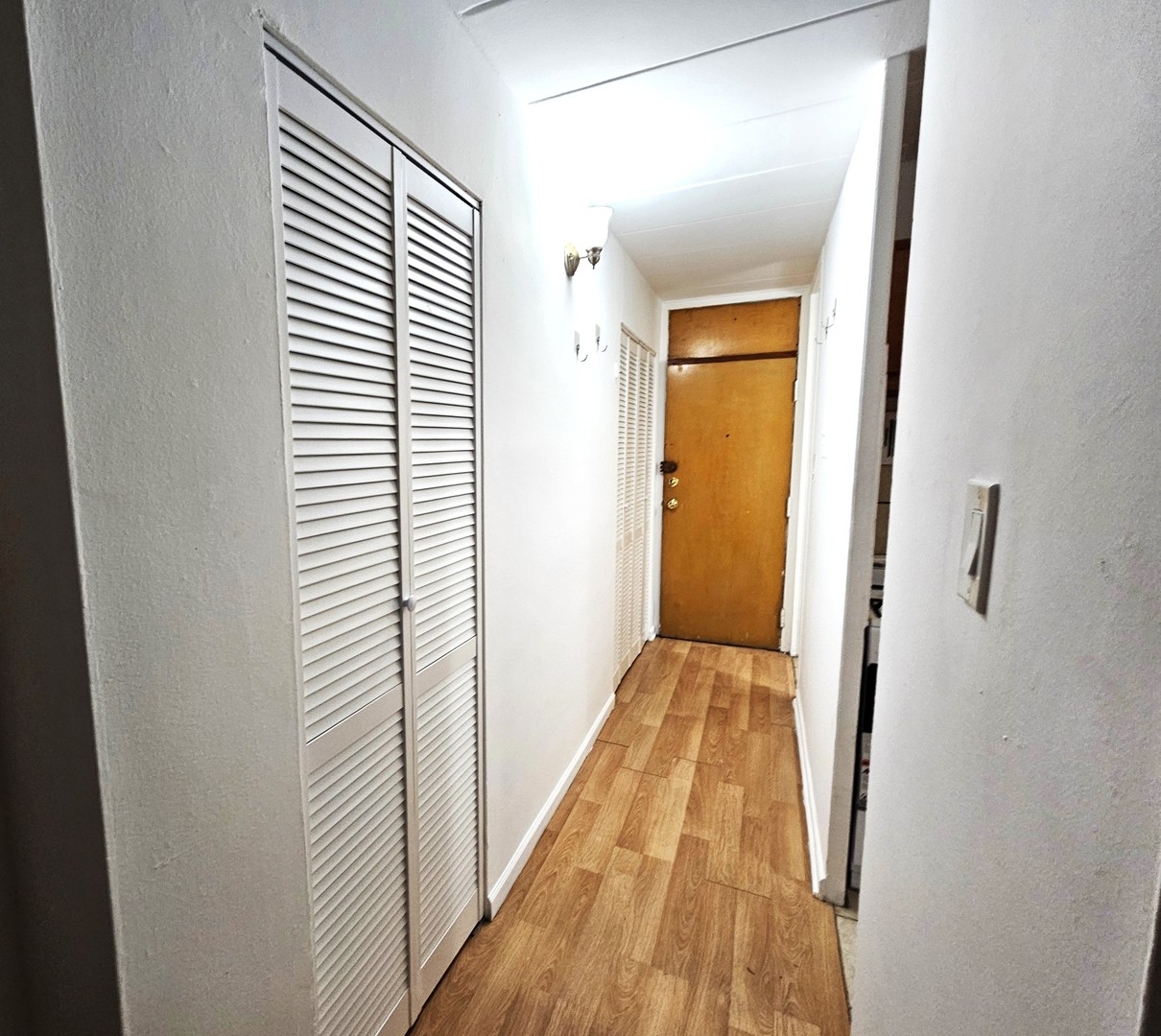 5906 North Sheridan Road, Unit 3D Chicago, IL 60660 - Photo 10 of 11