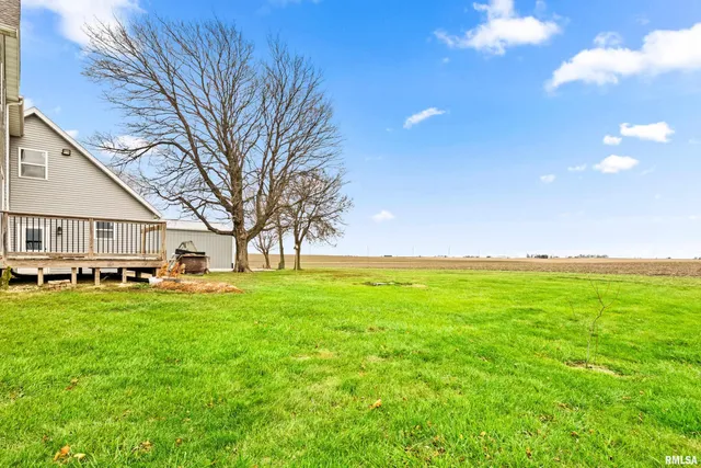$285,000 | 1379 North County Road 1950 North, Lowpoint, IL 61545