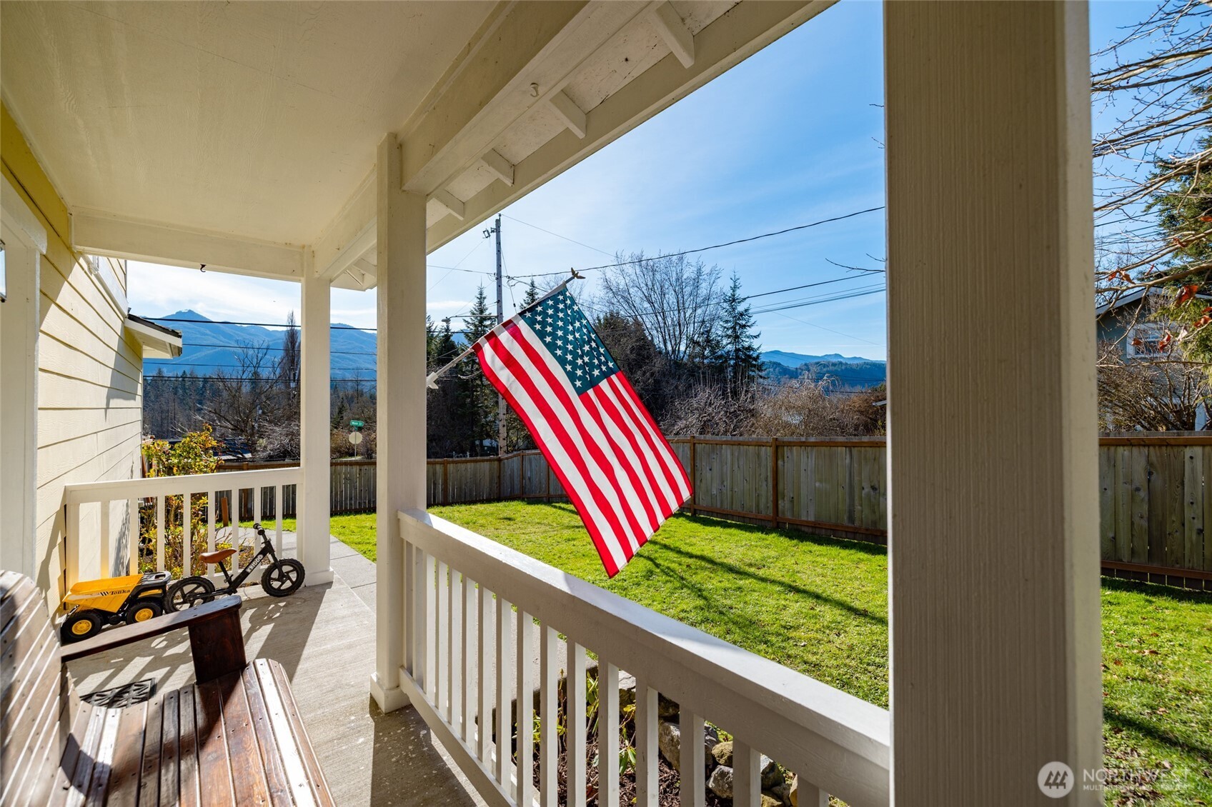 45259 Main Street Concrete, WA 98237 - Photo 3 of 38