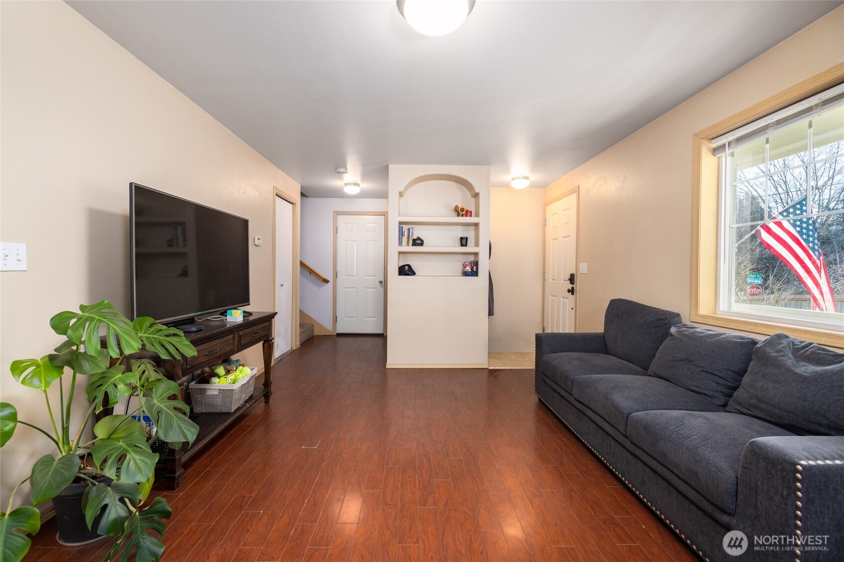 45259 Main Street Concrete, WA 98237 - Photo 4 of 38