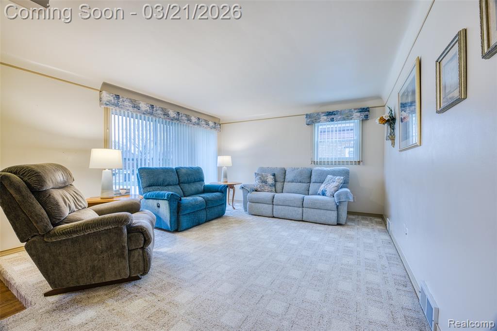 1799 Grange Road Trenton, MI 48183 - Photo 9 of 37 Gallery Image 9