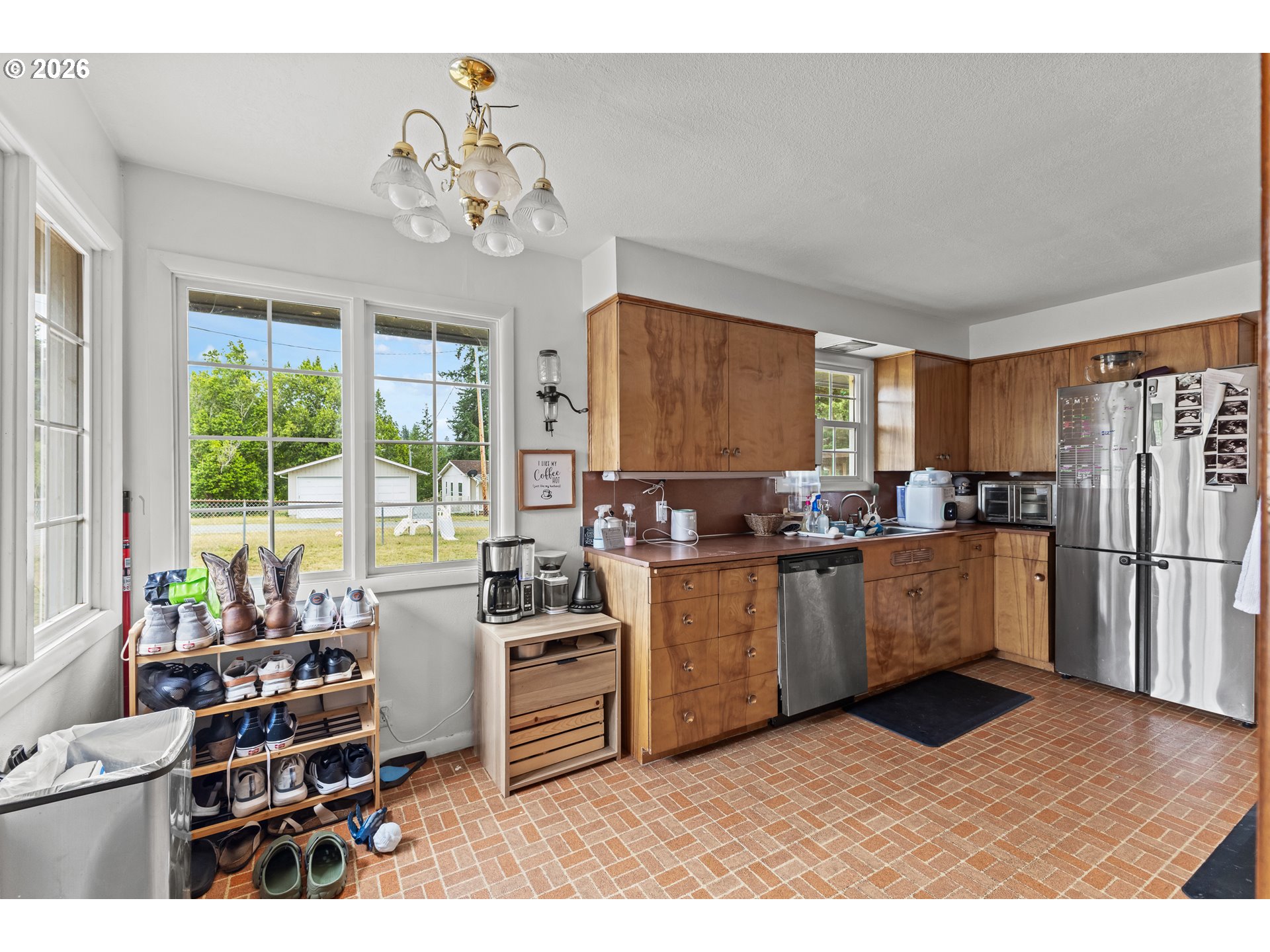 2343 Harris Street Myrtle Point, OR 97458 - Photo 11 of 37