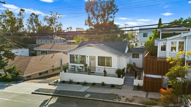 $1,295,000 | 3678 Richmond Street, San Diego, CA 92103