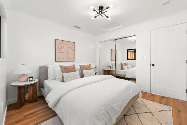 $1,295,000 | 3678 Richmond Street, San Diego, CA 92103