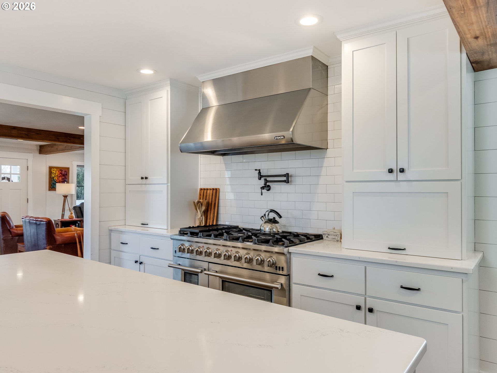 5801 Northeast Abbey Road Carlton, OR 97111 - Photo 16 of 48 a kitchen with cabinets and appliances