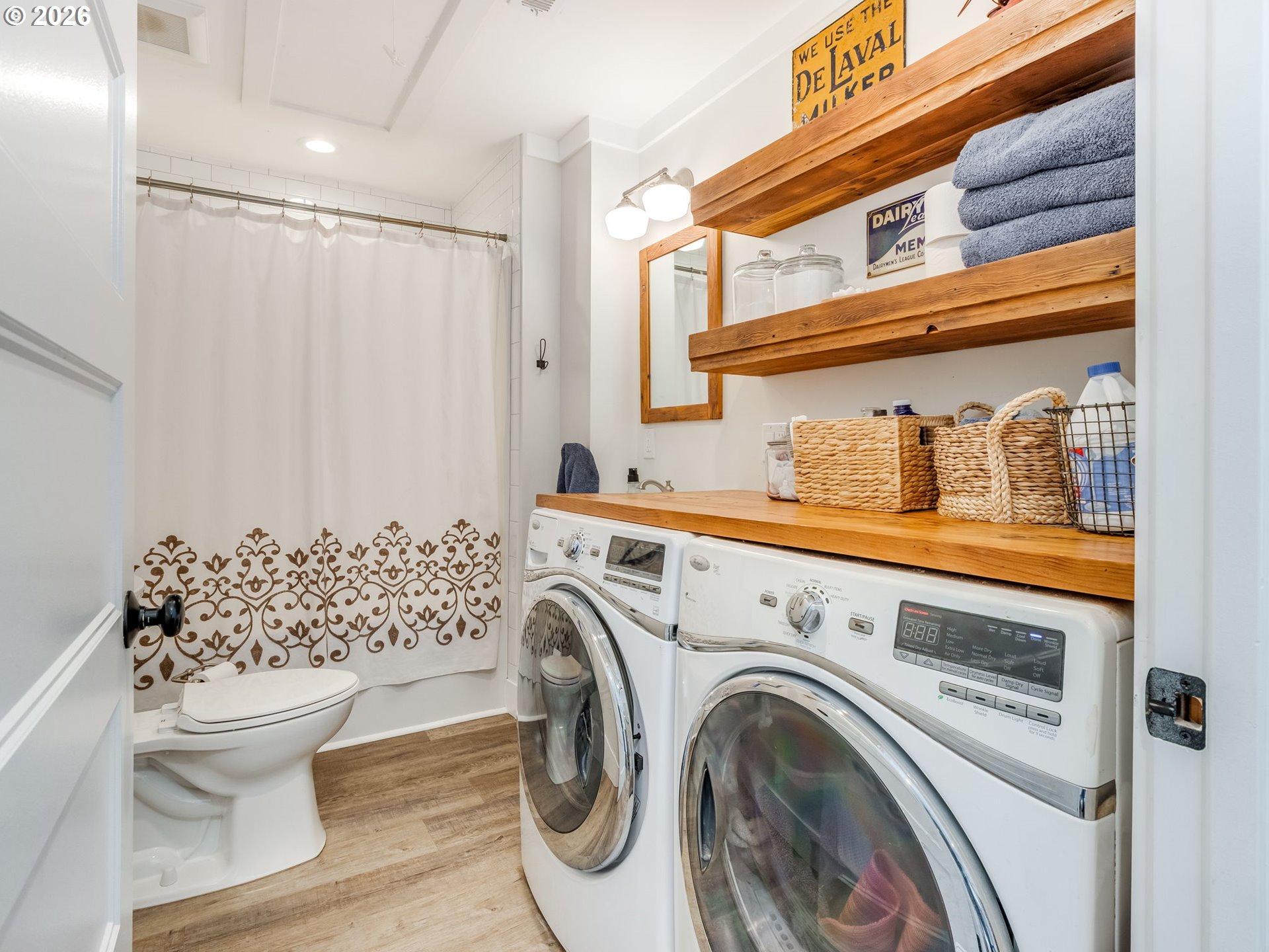 5801 Northeast Abbey Road Carlton, OR 97111 - Photo 21 of 48 a view of bathroom with a sink and toilet