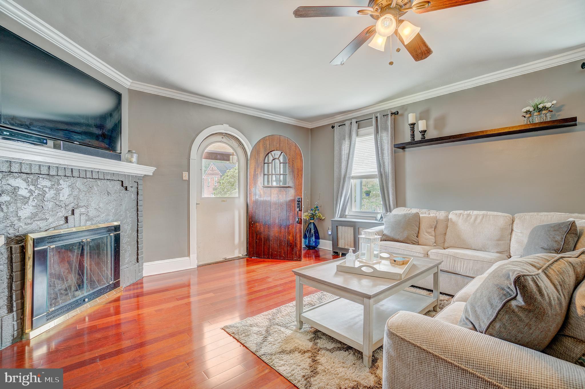 127 School Lane Springfield, PA 19064 - Photo 8 of 45 Gallery Image 8