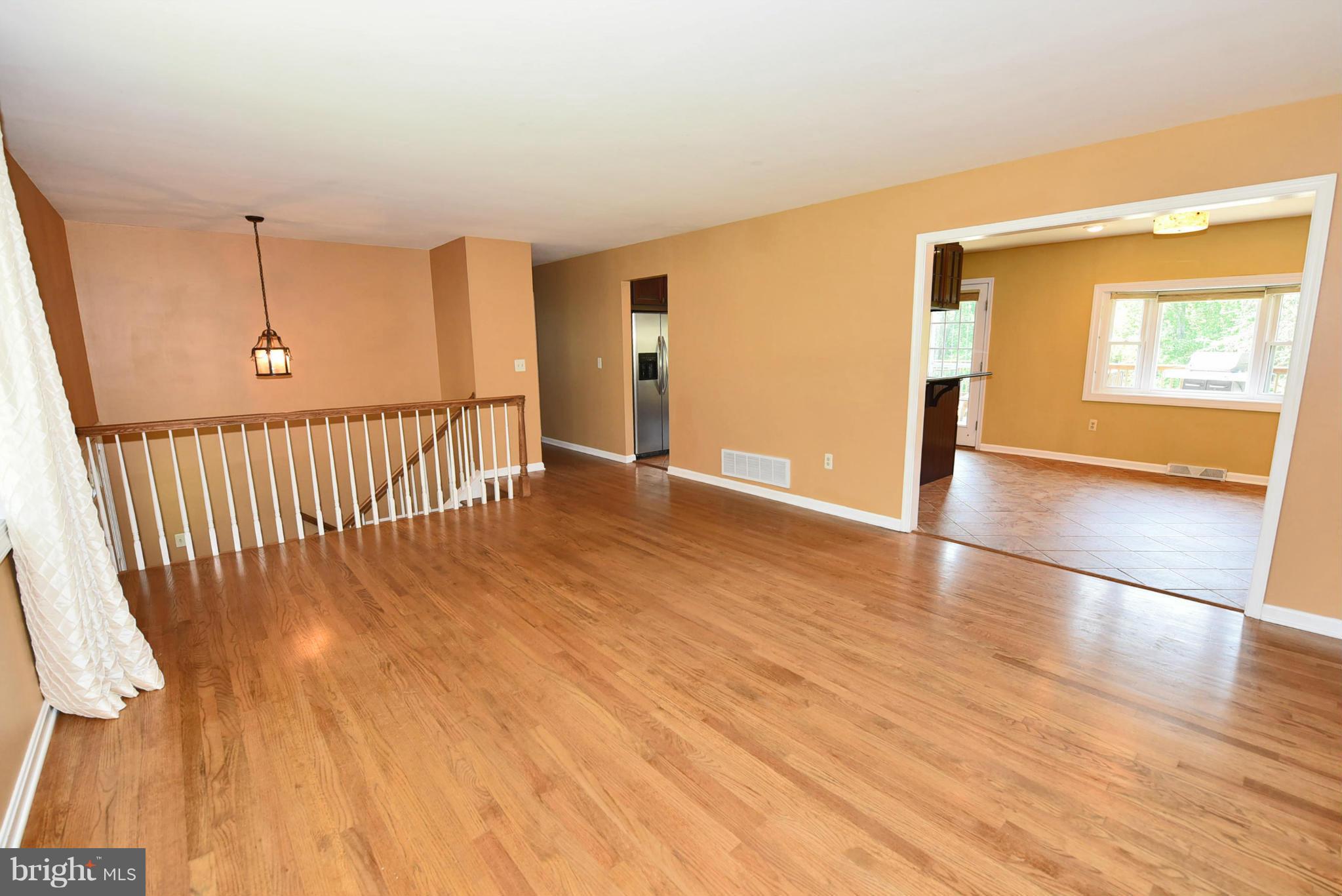 1808 Arabian Way Fallston, MD 21047 - Photo 3 of 27 Living Room