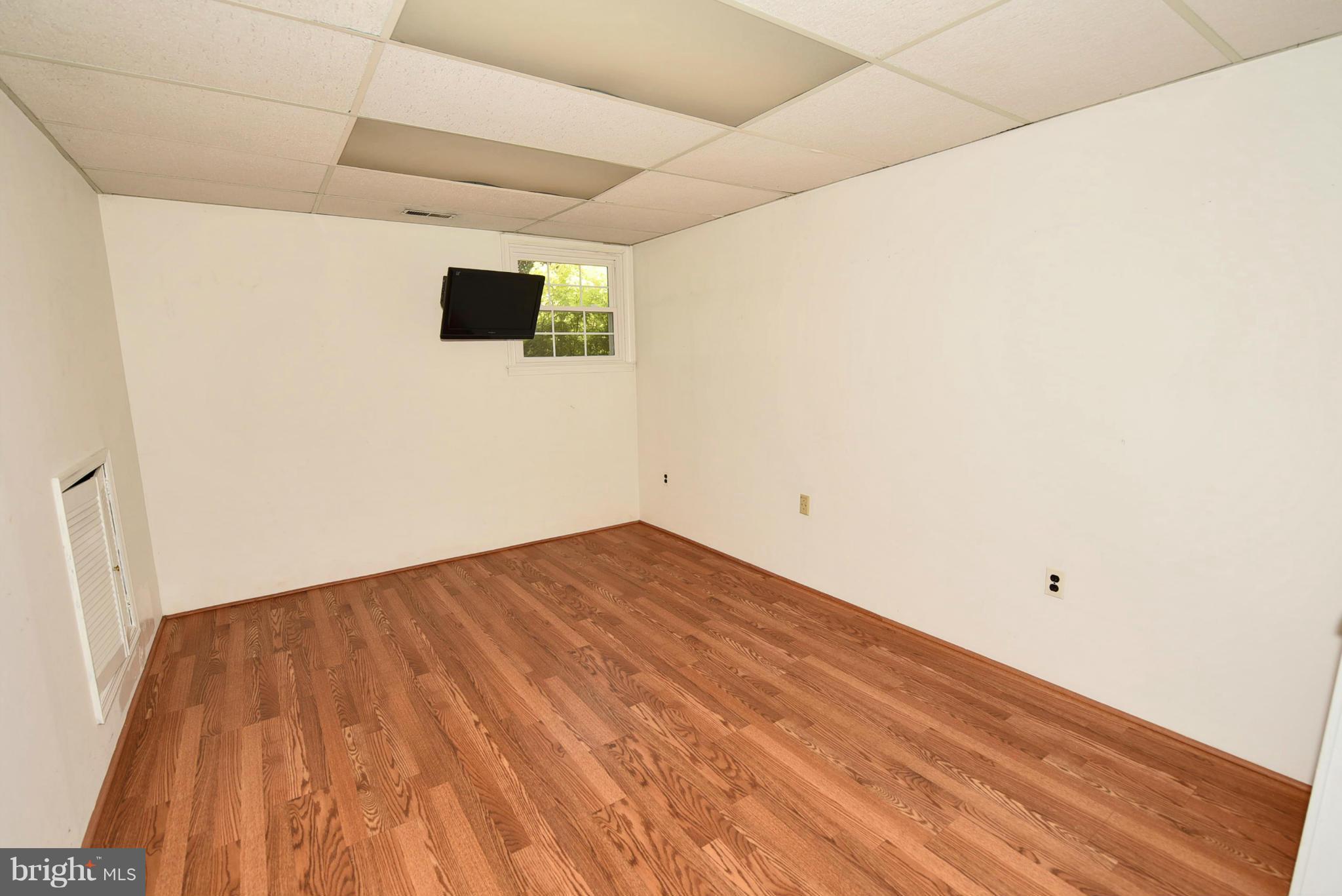 1808 Arabian Way Fallston, MD 21047 - Photo 21 of 27 Lower level office