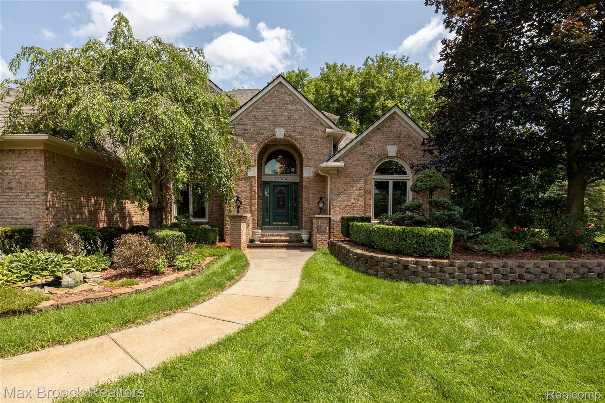 73304 Windmill Lane Romeo, MI 48065 - Photo 39 of 48 2E2A5723-HDR.jpg