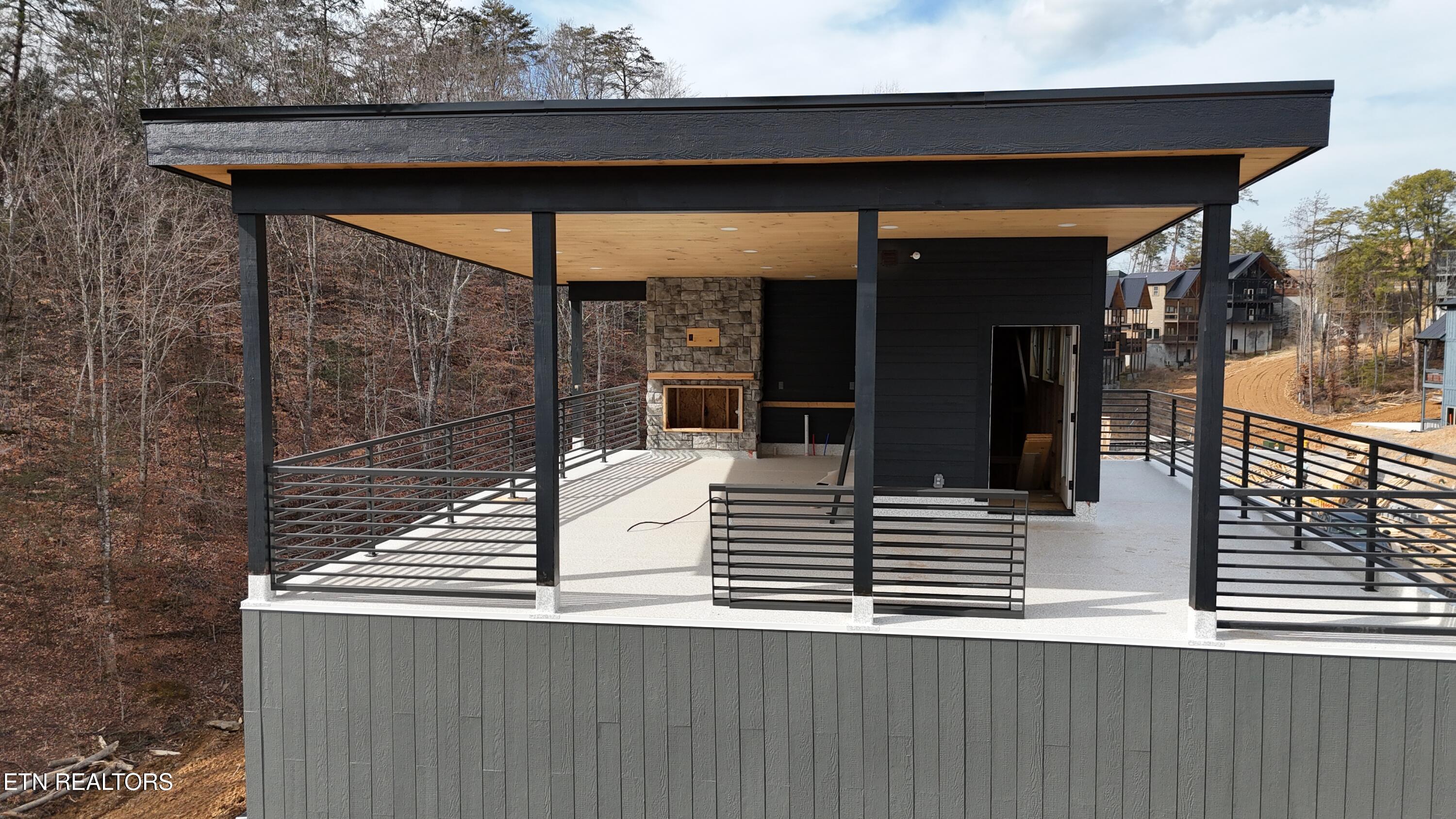 444 Hatchet Way Pigeon Forge, TN 37863 - Photo 3 of 6 dji_fly_20260210_133718_0071_17707488145