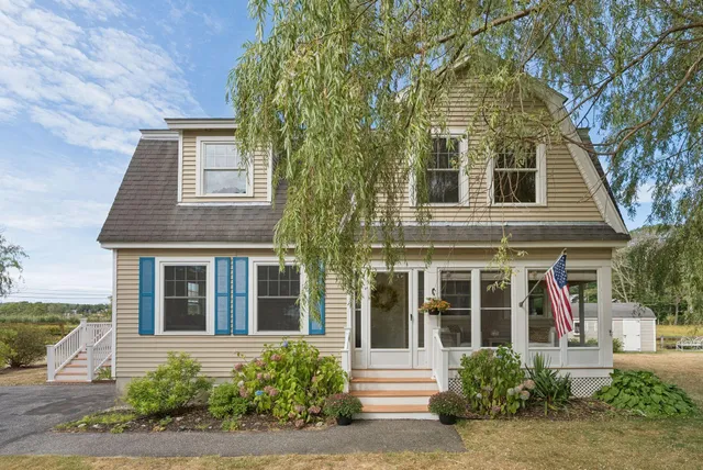 $650,000 | 10 Seaside Avenue, Saco, ME 04072