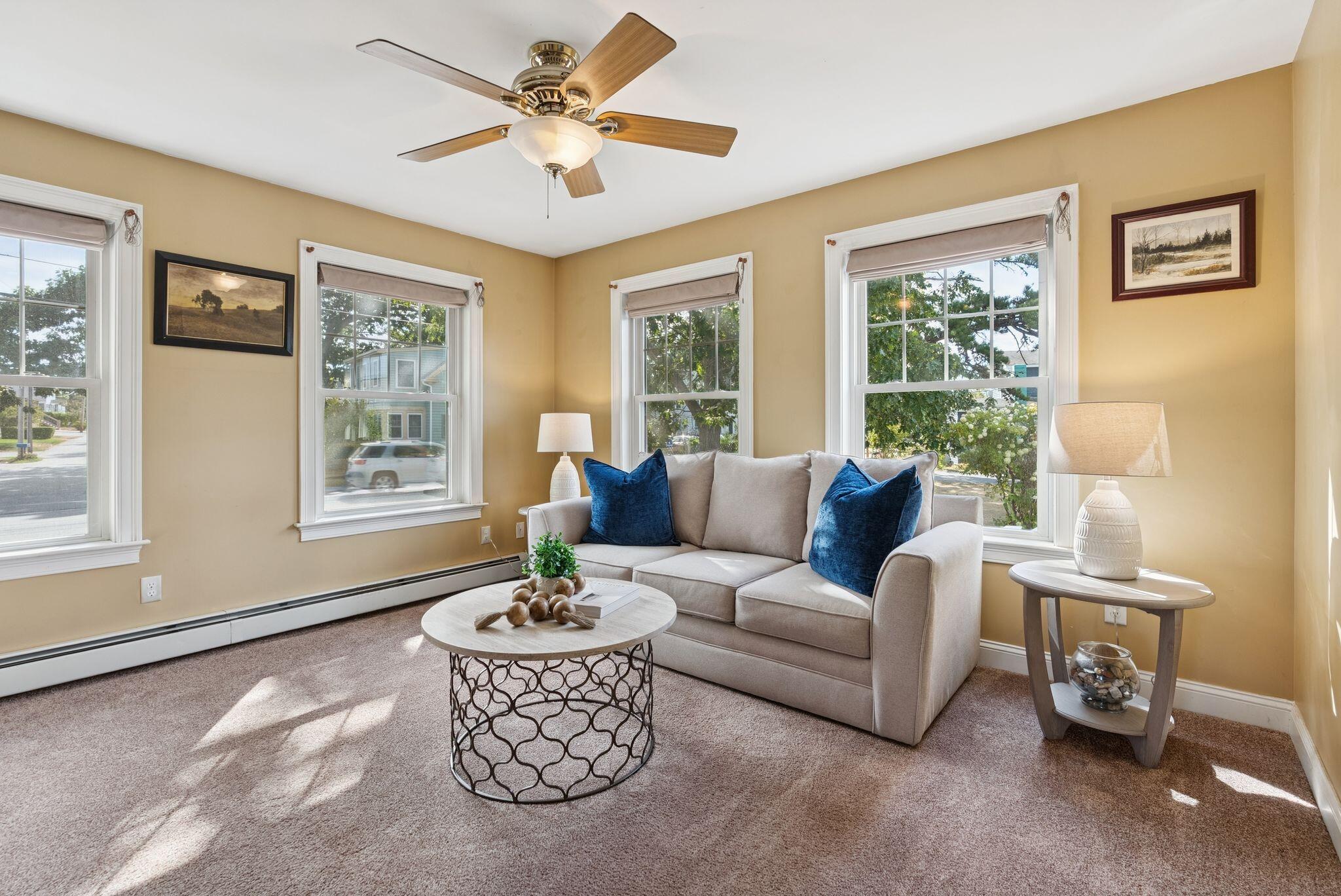 10 Seaside Avenue Saco, ME 04072 - Photo 4 of 54 45_DSC05211