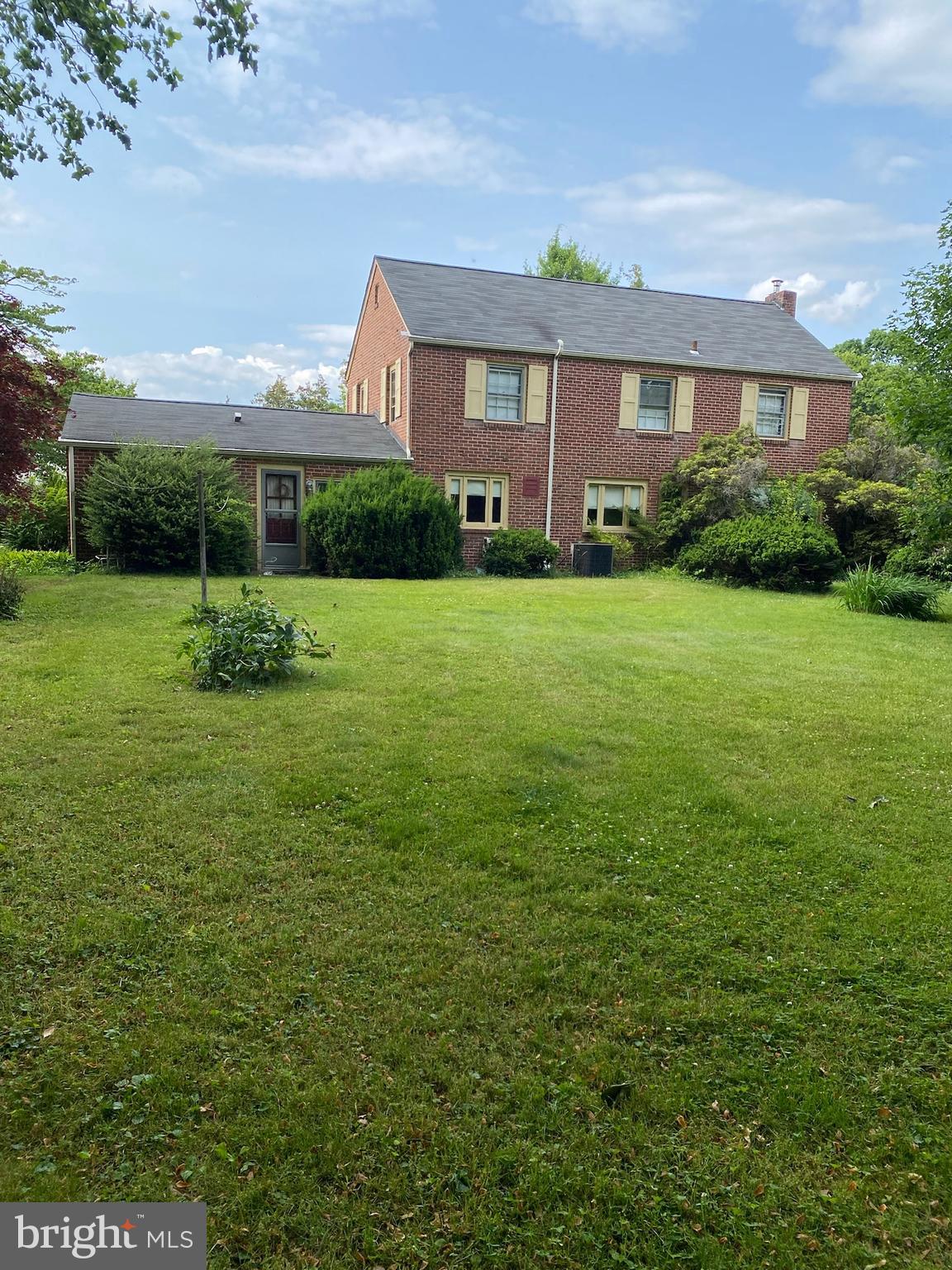 11 Colonial Ridge Drive Yardley, PA 19067 - Photo 3 of 3