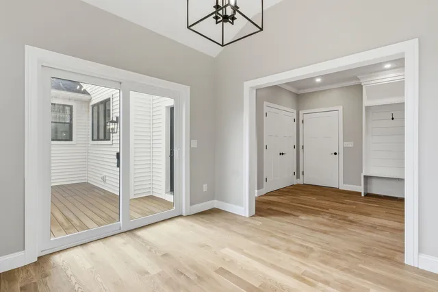 $2,099,000 | 63 Mammoth Road, Windham, NH 03087