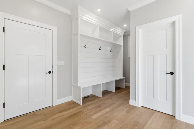 $2,099,000 | 63 Mammoth Road, Windham, NH 03087