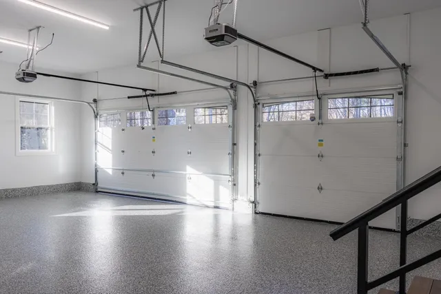 $2,099,000 | 63 Mammoth Road, Windham, NH 03087