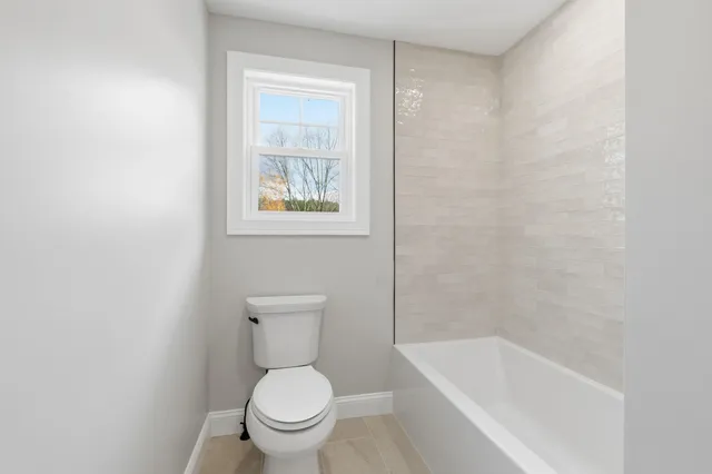 $2,099,000 | 63 Mammoth Road, Windham, NH 03087